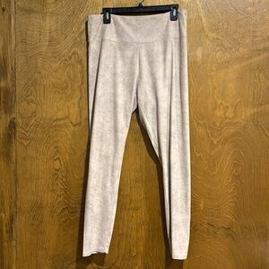 Soft Surroundings Textured Faux Suede Pull On Ankle Pants Size Medium - EUC